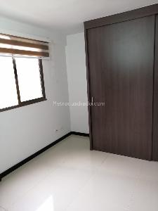 Apartamento de 2 alcobas en venta en Niquia, Bello, 58 m² · foto 6 de 19