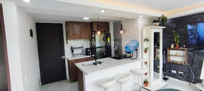 Apartamento de 2 alcobas en venta en Cimarronas, Rionegro, 48 m² · foto 2 de 14