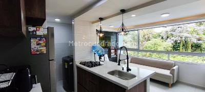 Apartamento de 2 alcobas en venta en Cimarronas, Rionegro, 48 m² · foto 3 de 14