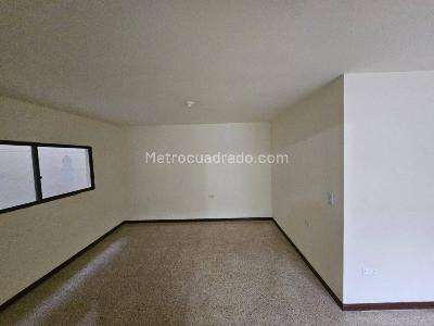 Apartamento en arriendo en Belen Los Molinos, Medellín · foto 4 de 20