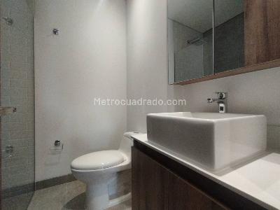 Apartamento en arriendo en Ciudad Del Rio, Medellín · foto 10 de 13