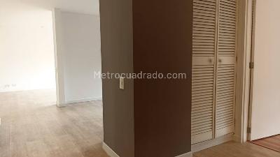 Apartamento en venta en Alejandria, Medellín · foto 8 de 17