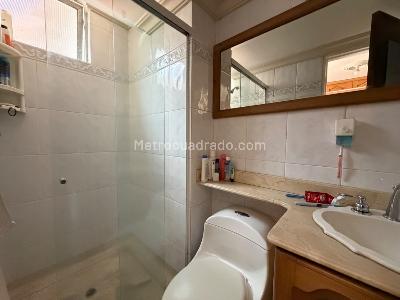 Apartamento de 4 alcobas en arriendo en Loma Del Inidio, Medellín, 120 m² · foto 7 de 13
