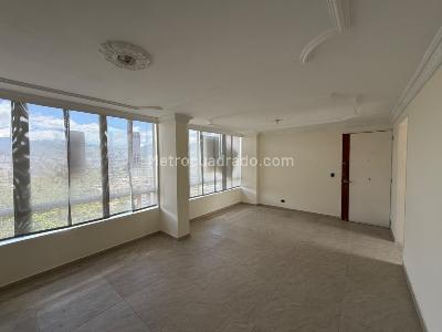 Apartamento de 4 alcobas en arriendo en Loma Del Inidio, Medellín, 100 m² · foto 2 de 14