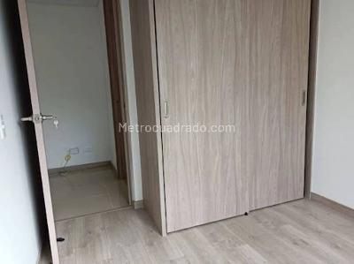 Apartamento en venta en El Salado, Envigado · foto 10 de 18