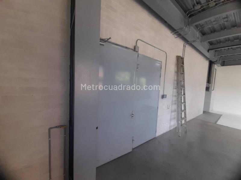 Bodega en Arriendo, Santa Fe, Medellín - Vista 2