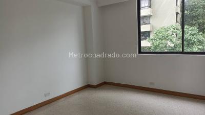 Apartamento de 3 alcobas en venta en La Florida, Medellín, 195 m² · foto 8 de 20