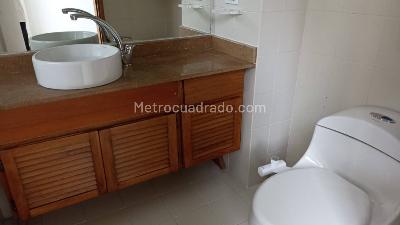 Apartamento de 3 alcobas en venta en La Florida, Medellín, 195 m² · foto 15 de 20