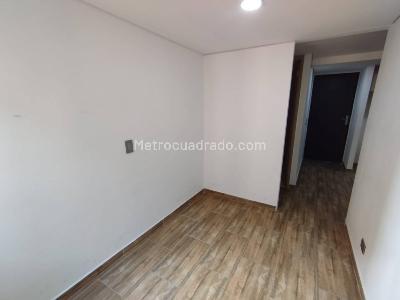 Apartamento de 3 alcobas en venta en Guasimalito, Bello, 54 m² · foto 7 de 17