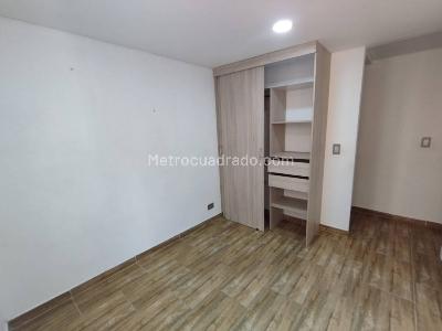 Apartamento de 3 alcobas en venta en Guasimalito, Bello, 54 m² · foto 10 de 17