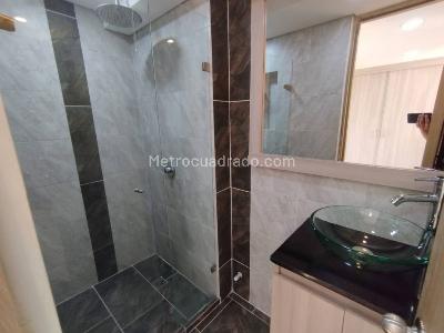 Apartamento de 3 alcobas en venta en Guasimalito, Bello, 54 m² · foto 14 de 17