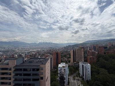 Apartamento de 2 alcobas en arriendo en El Tesoro, Medellín, 87 m² · foto 4 de 16