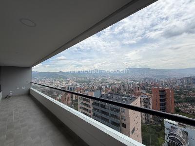 Apartamento de 2 alcobas en arriendo en El Tesoro, Medellín, 87 m² · foto 6 de 16