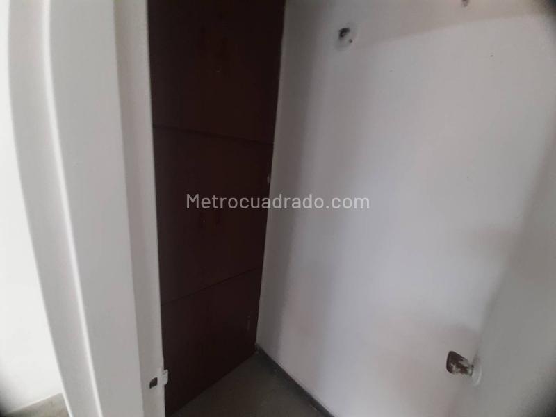 Local Comercial en Arriendo, Bombona, Medellín - Vista 4