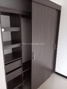 Apartamento de 3 alcobas en venta en Niquia, Bello, 76 m² · foto 4 de 17