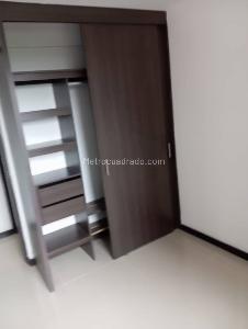 Apartamento de 3 alcobas en venta en Niquia, Bello, 76 m² · foto 7 de 17