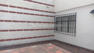 Casa de 4 alcobas en venta en Simon Bolivar, Medellín, 432 m² · foto 6 de 18