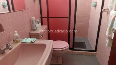 Casa de 4 alcobas en venta en Simon Bolivar, Medellín, 432 m² · foto 14 de 18