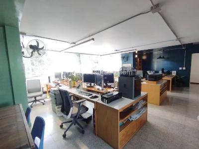 Apartamento de 2 alcobas en arriendo en Manila, Medellín, 127 m² · foto 13 de 15