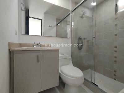 Apartamento de 3 alcobas en arriendo en Ciudad Del Rio, Medellín, 74 m² · foto 13 de 17