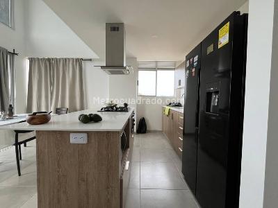 Apartamento de 3 alcobas en arriendo en Los Colegios, Rionegro, 122 m² · foto 2 de 20