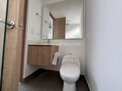 Apartamento de 3 alcobas en arriendo en Los Colegios, Rionegro, 122 m² · foto 19 de 20
