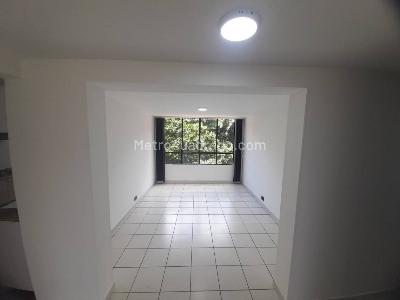 Apartamento de 3 alcobas en arriendo en Loma Del Campestre, Medellín, 137 m² · foto 4 de 20
