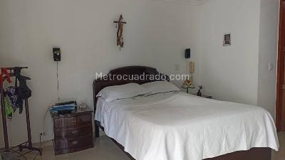 Apartamento de 3 alcobas en venta en El Poblado, Medellín, 145 m² · foto 12 de 20