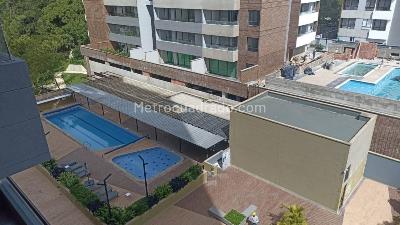 Apartaestudio en venta en El Tesoro, Medellín, 57 m² · foto 11 de 11