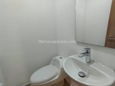 Apartamento de 2 alcobas en venta en Barro Blanco, Rionegro, 76 m² · foto 8 de 18