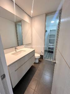 Apartaestudio en venta en El Tesoro, Medellín, 56 m² · foto 10 de 20