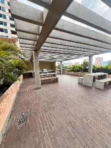 Apartaestudio en venta en El Tesoro, Medellín, 56 m² · foto 20 de 20