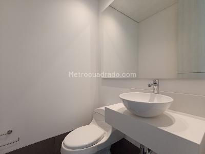 Apartaestudio en venta en Los Balsos, Medellín, 67 m² · foto 13 de 18