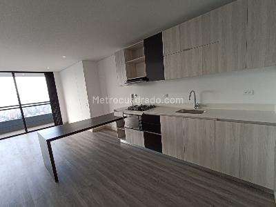 Apartaestudio en venta en Los Balsos, Medellín, 67 m² · foto 3 de 18