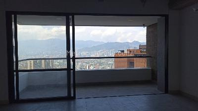 Apartaestudio en venta en El Tesoro, Medellín, 67 m² · foto 5 de 17