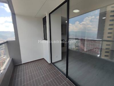 Apartamento en arriendo en Las Palmas, Medellín · foto 8 de 17