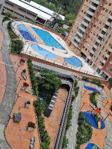 Apartamento de 3 alcobas en venta en Santa Ana, Bello, 88 m² · foto 8 de 18