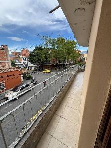 Apartamento de 3 alcobas en arriendo en La America, Medellín, 75 m² · foto 14 de 19