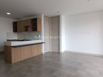 Apartaestudio en venta en El Tesoro, Medellín, 67 m² · foto 3 de 20