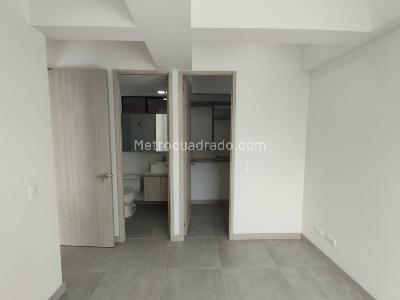 Apartaestudio en venta en Santa Ana, Bello, 47 m² · foto 8 de 18
