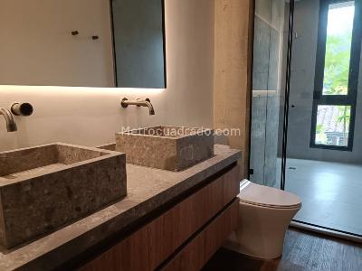 Apartamento de 2 alcobas en venta en Loma Del Campestre, Medellín, 179 m² · foto 18 de 20