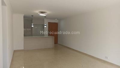 Apartamento de 3 alcobas en venta en El Poblado, Medellín, 120 m² · foto 2 de 20