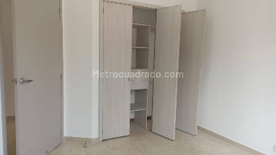 Apartamento de 3 alcobas en venta en El Poblado, Medellín, 120 m² · foto 7 de 20