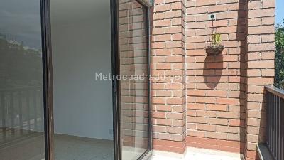 Apartamento de 3 alcobas en venta en El Poblado, Medellín, 120 m² · foto 14 de 20