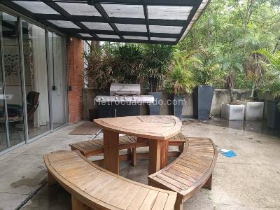 Apartaestudio en venta en Astorga, Medellín, 112 m² · foto 6 de 20