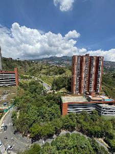 Apartamento de 3 alcobas en arriendo en Calasanz, Medellín, 78 m² · foto 15 de 18