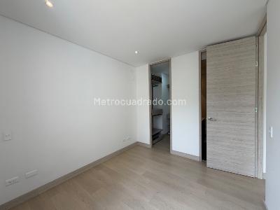 Apartamento de 1 alcoba en arriendo en El Poblado, Medellín, 50 m² · foto 9 de 12