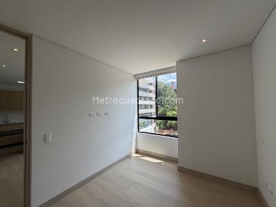 Apartamento de 1 alcoba en arriendo en El Poblado, Medellín, 50 m² · foto 10 de 12