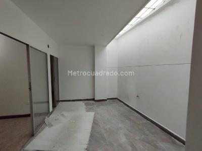 Apartamento de 4 alcobas en venta en Conquistadores, Medellín, 137 m² · foto 9 de 9