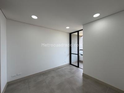 Apartamento de 2 alcobas en arriendo en El Tesoro, Medellín, 87 m² · foto 12 de 15